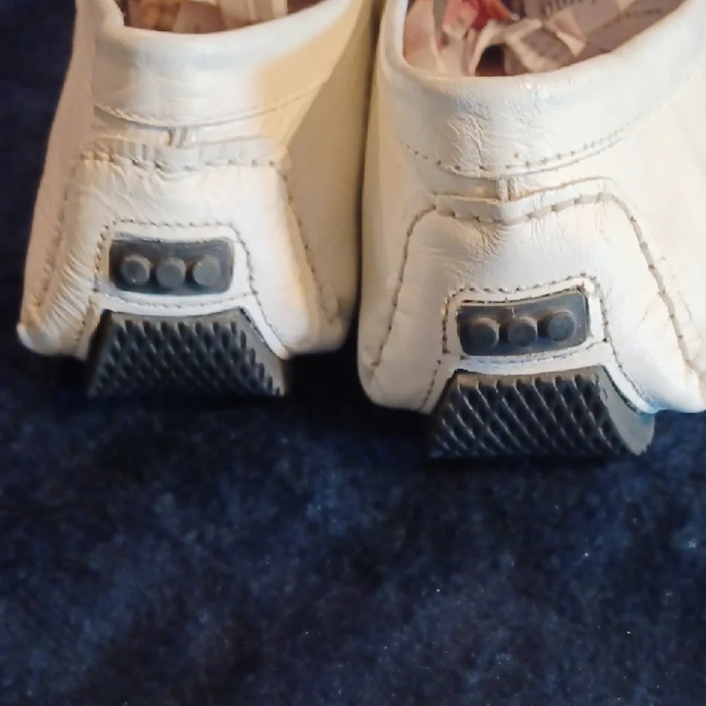 Scandia Woods stylish leather